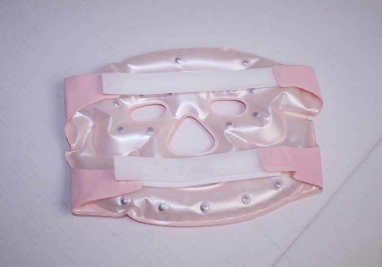Beauty moisturizing whitening face mask ion light wave - Image 2